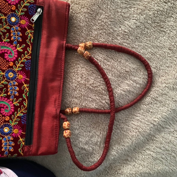 Purse - Picture 2 of 4